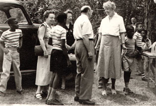Ernst Papanek und Eleanor Roosevelt